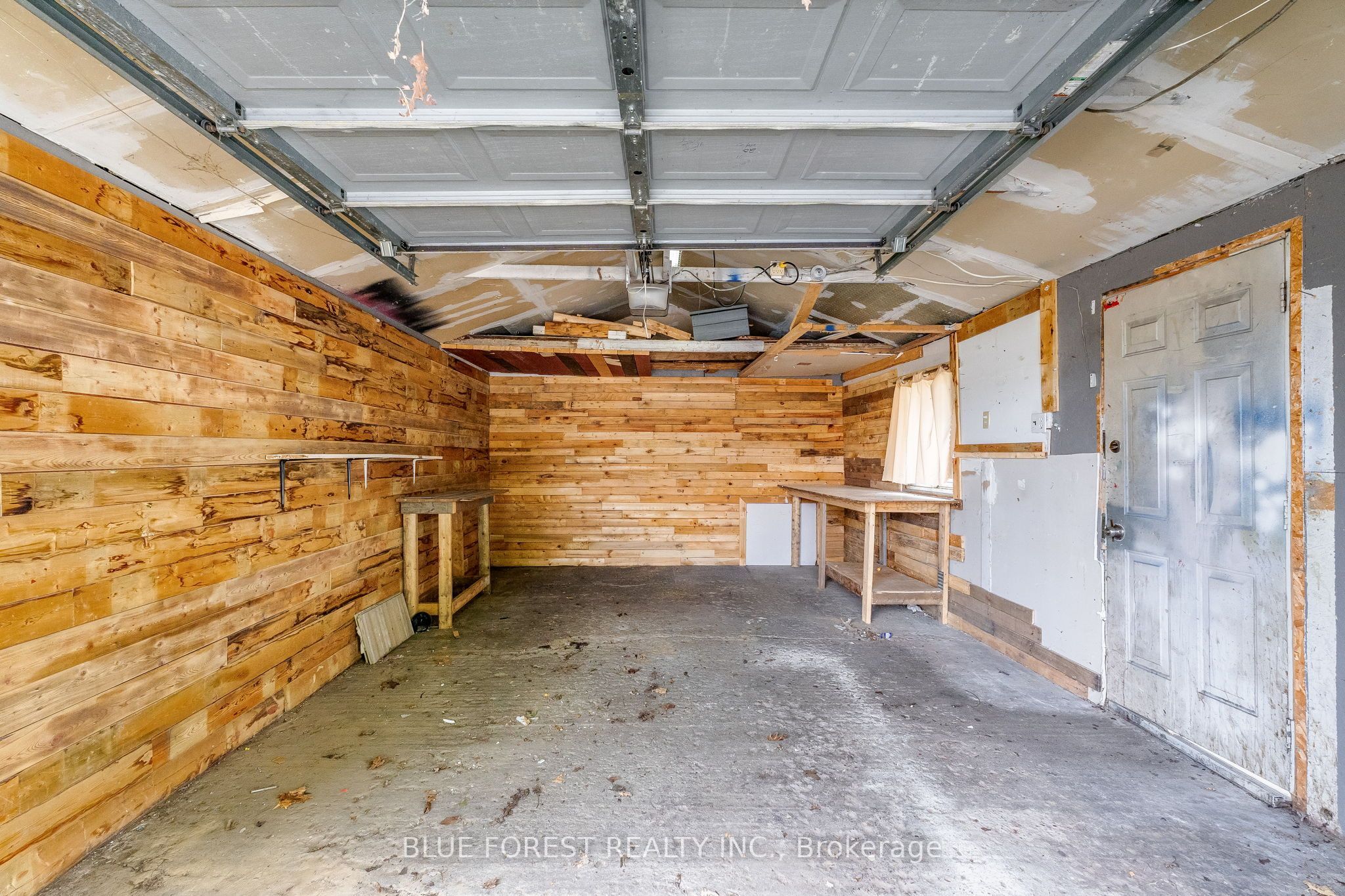 30 Park Avenue E Property Photo 16