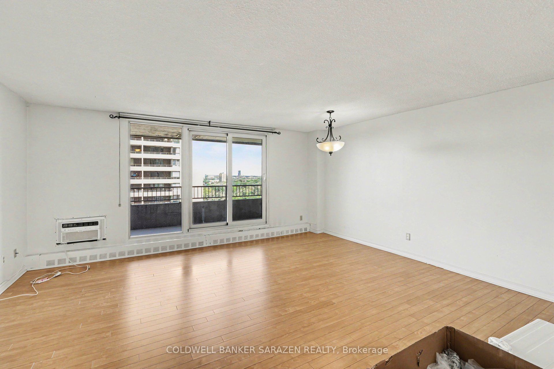 1785 Frobisher Lane 2001 Property Photo 5