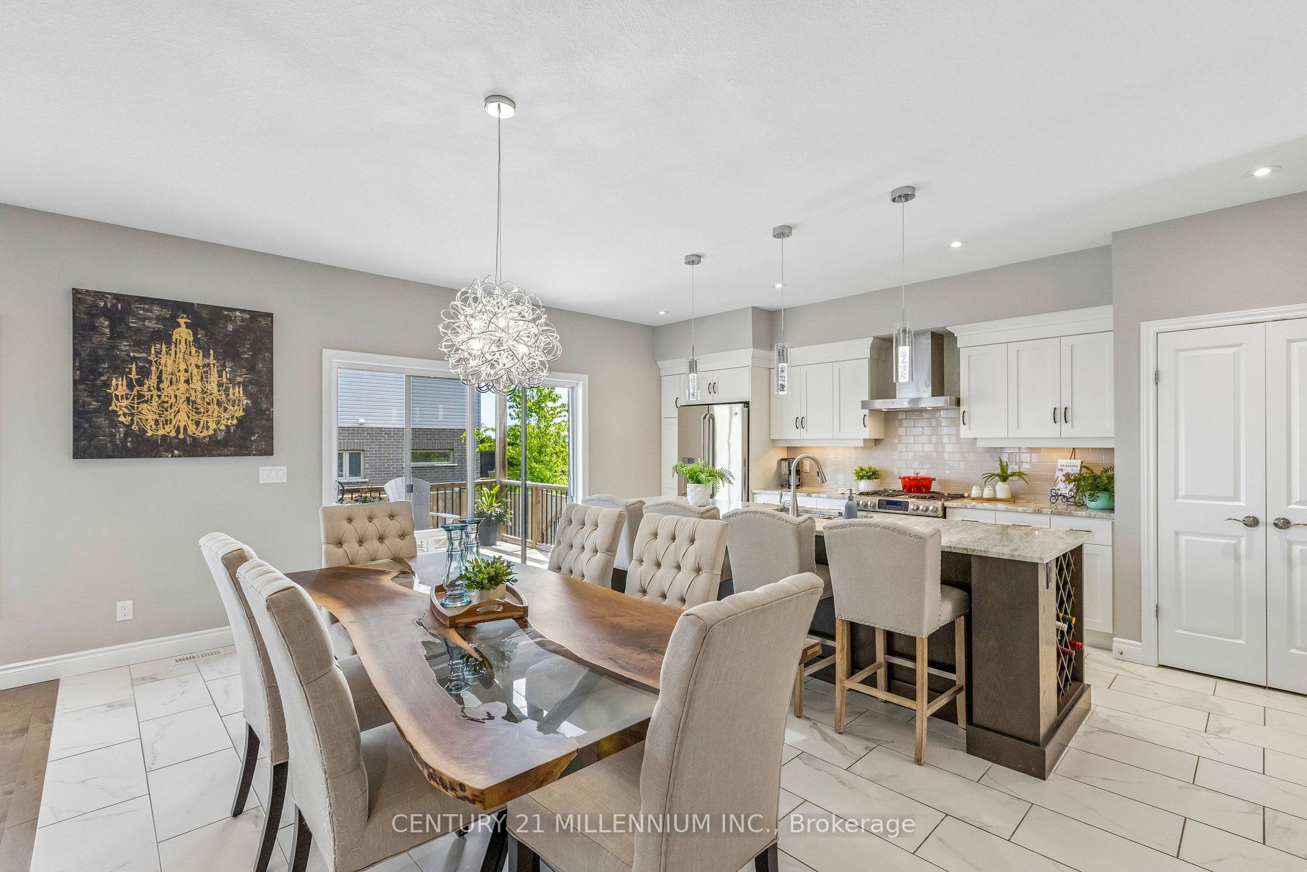 14 Strome Lane Property Photo 17