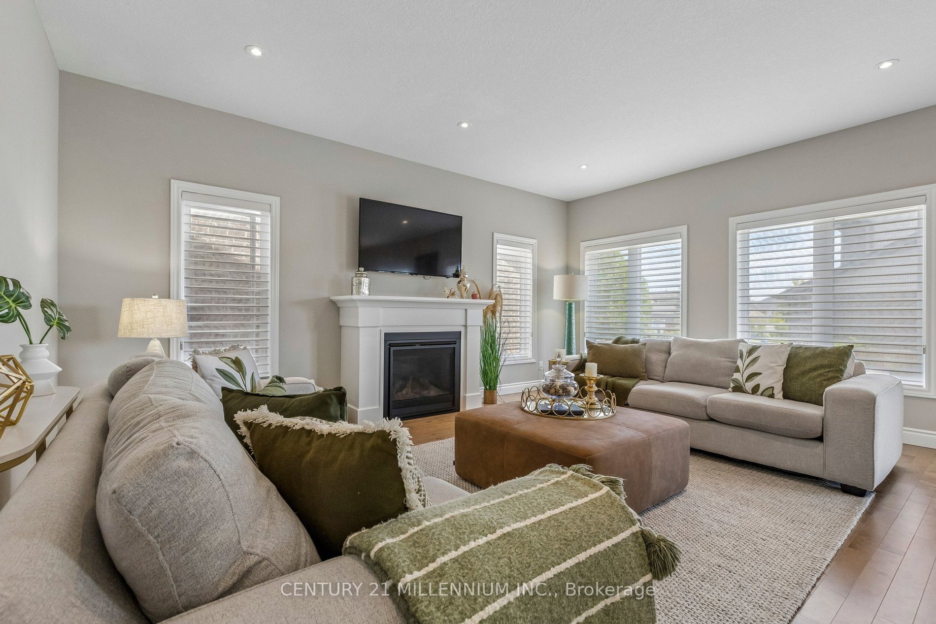 14 Strome Lane Property Photo 18