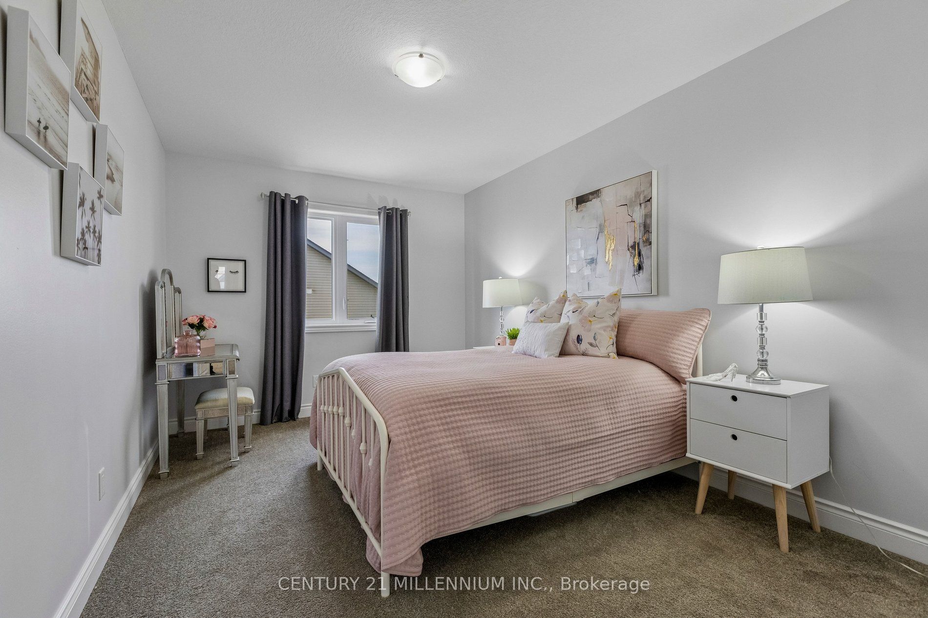 14 Strome Lane Property Photo 29