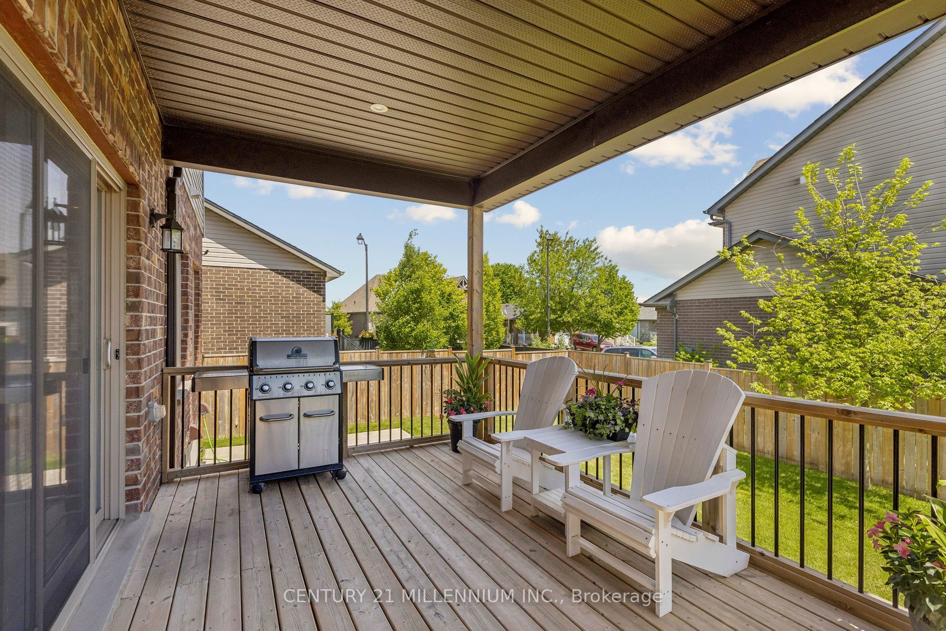 14 Strome Lane Property Photo 45