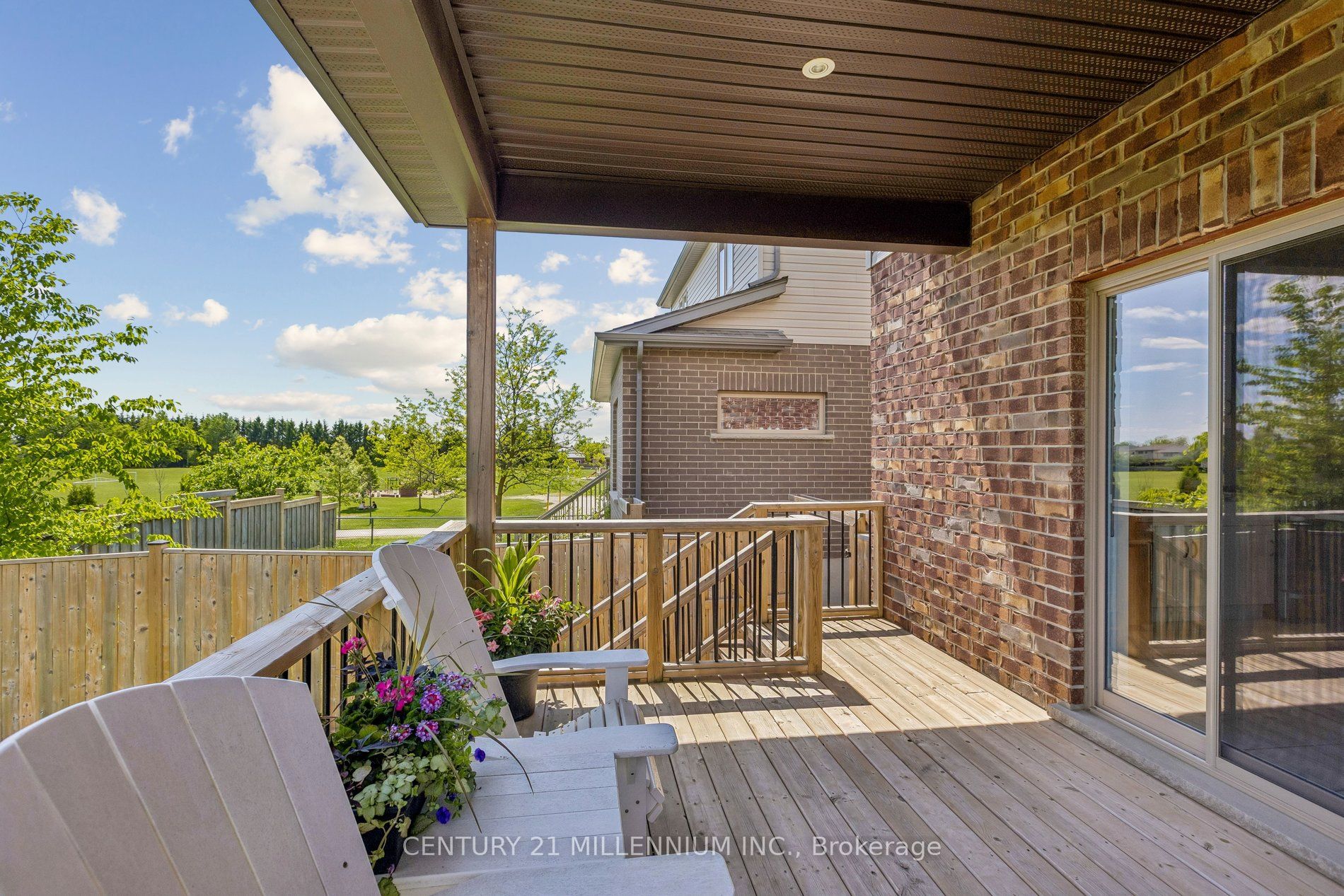 14 Strome Lane Property Photo 47