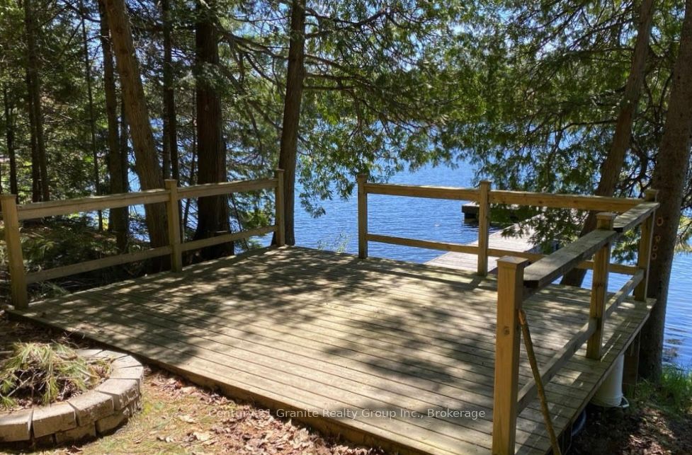 1037 Rotunda Drive Property Photo 3