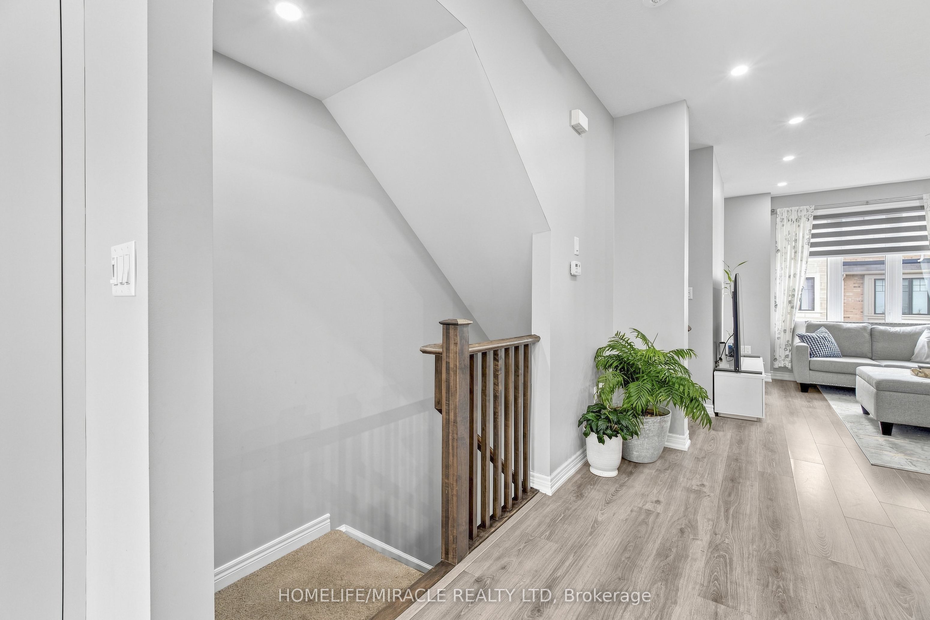 1890 Rymal Road E 144 Property Photo 19