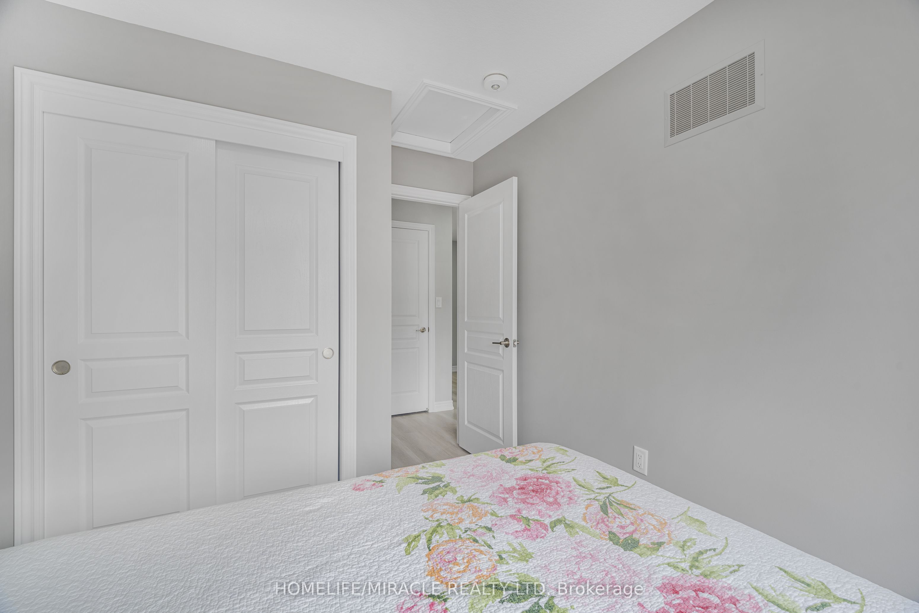 1890 Rymal Road E 144 Property Photo 43