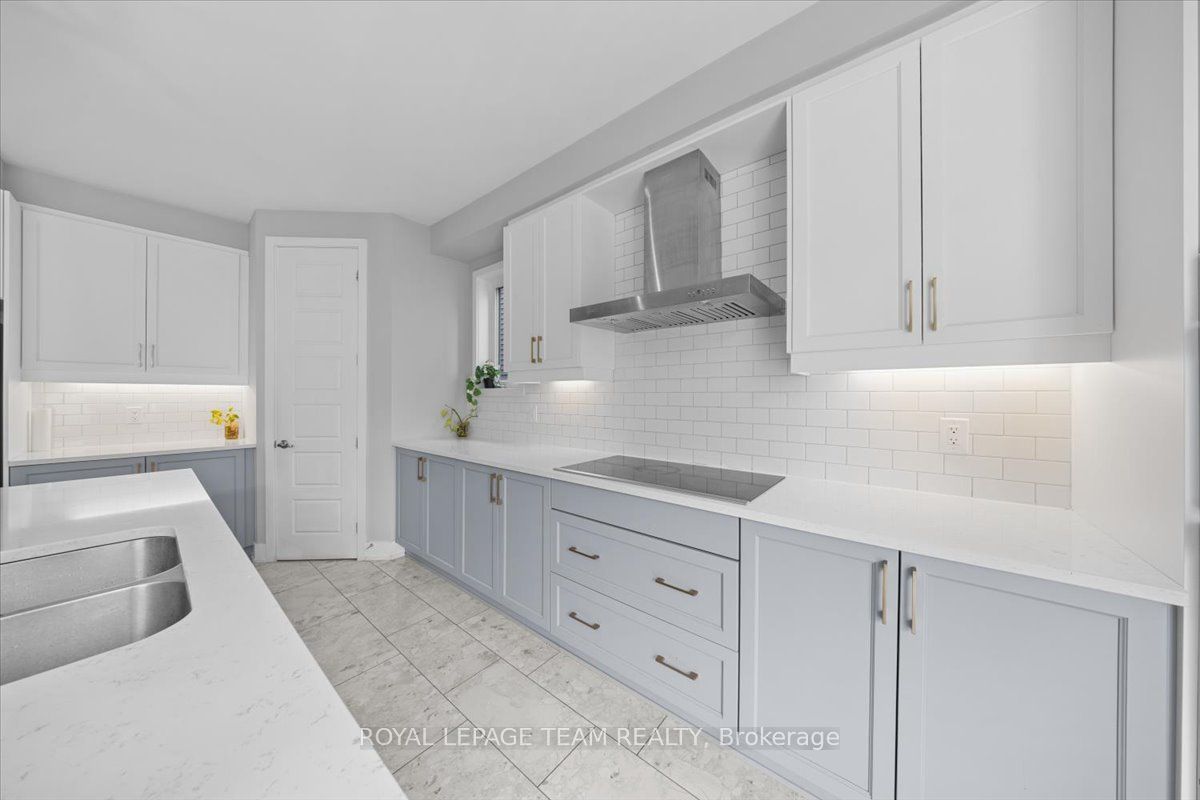 2413 Watercolours Way Property Photo 15