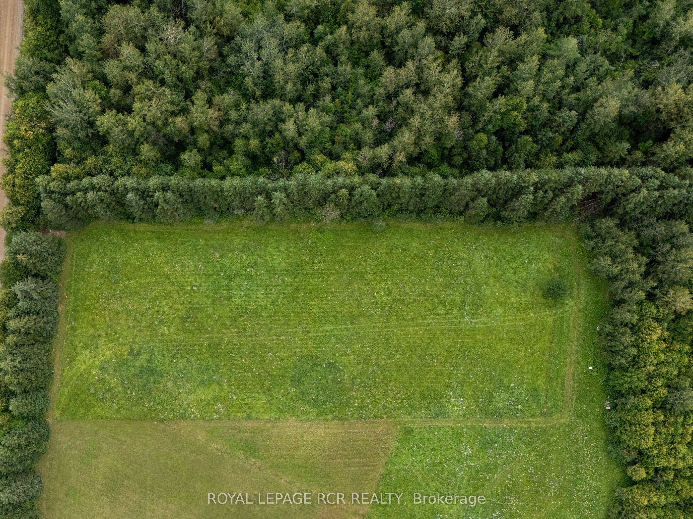 00 4th Line Property Photo 1