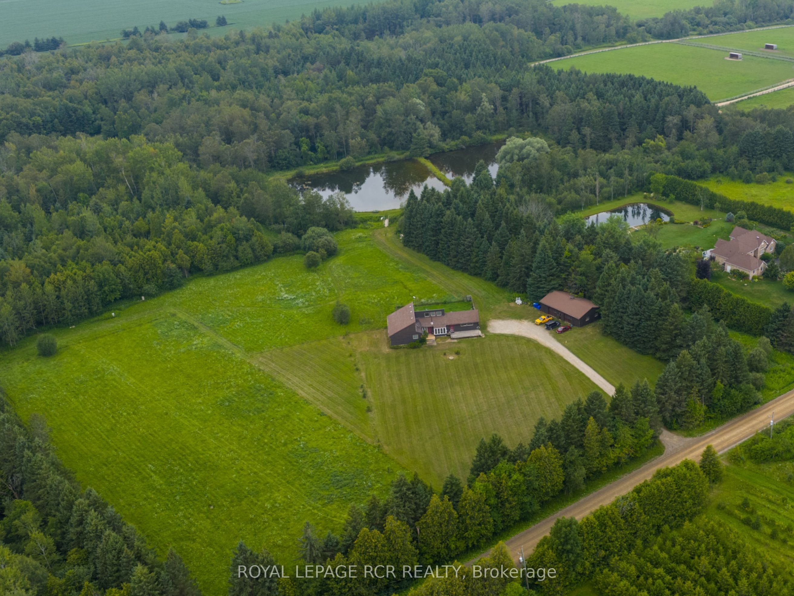6066 4th Line Property Photo 10