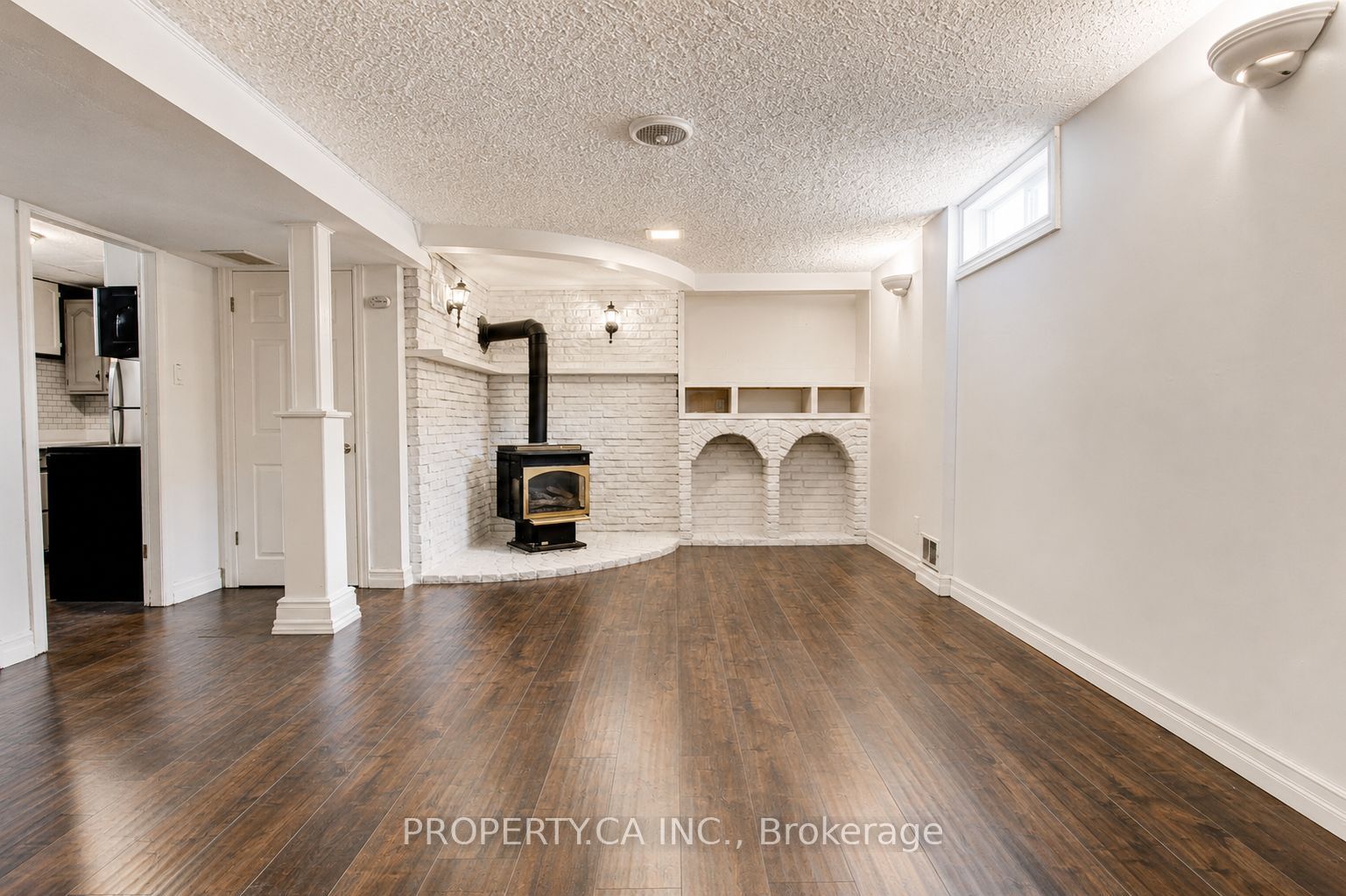 71 Highpark Avenue Lower Property Photo 3