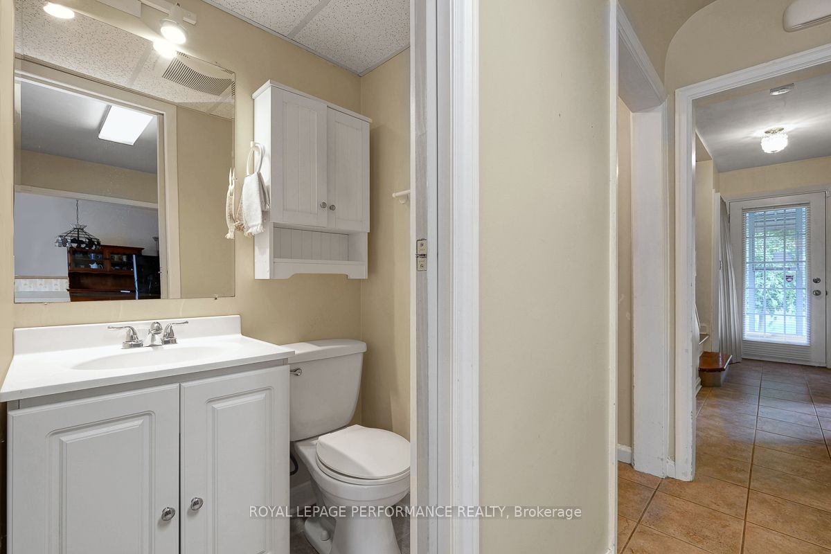 550 Wolffdale Crescent Property Photo 17