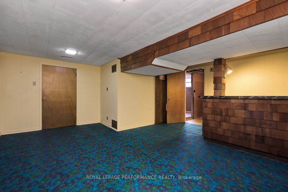 550 Wolffdale Crescent Property Photo 27