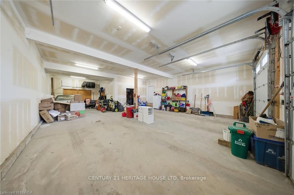 5 Echo Villa Avenue Property Photo 34