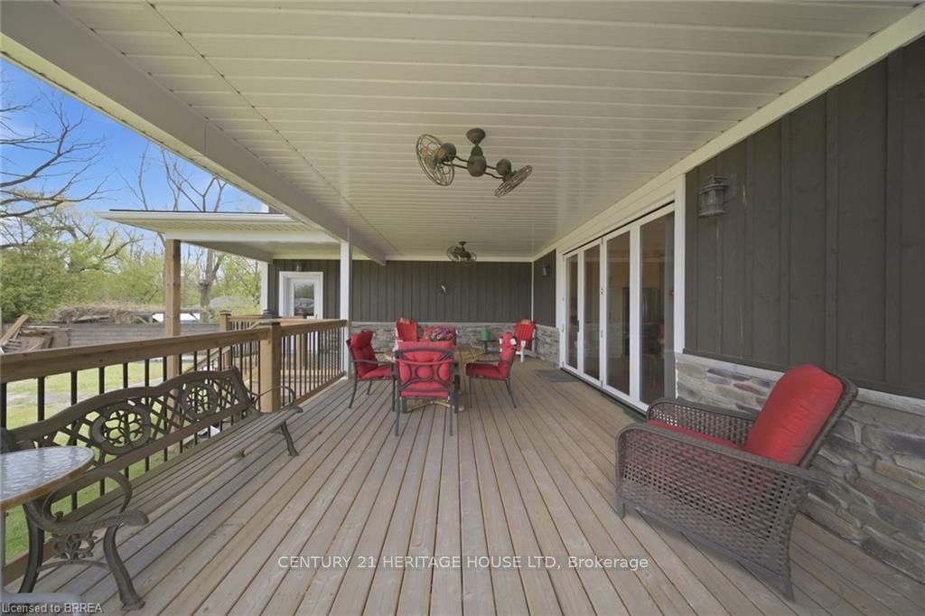 5 Echo Villa Avenue Property Photo 39