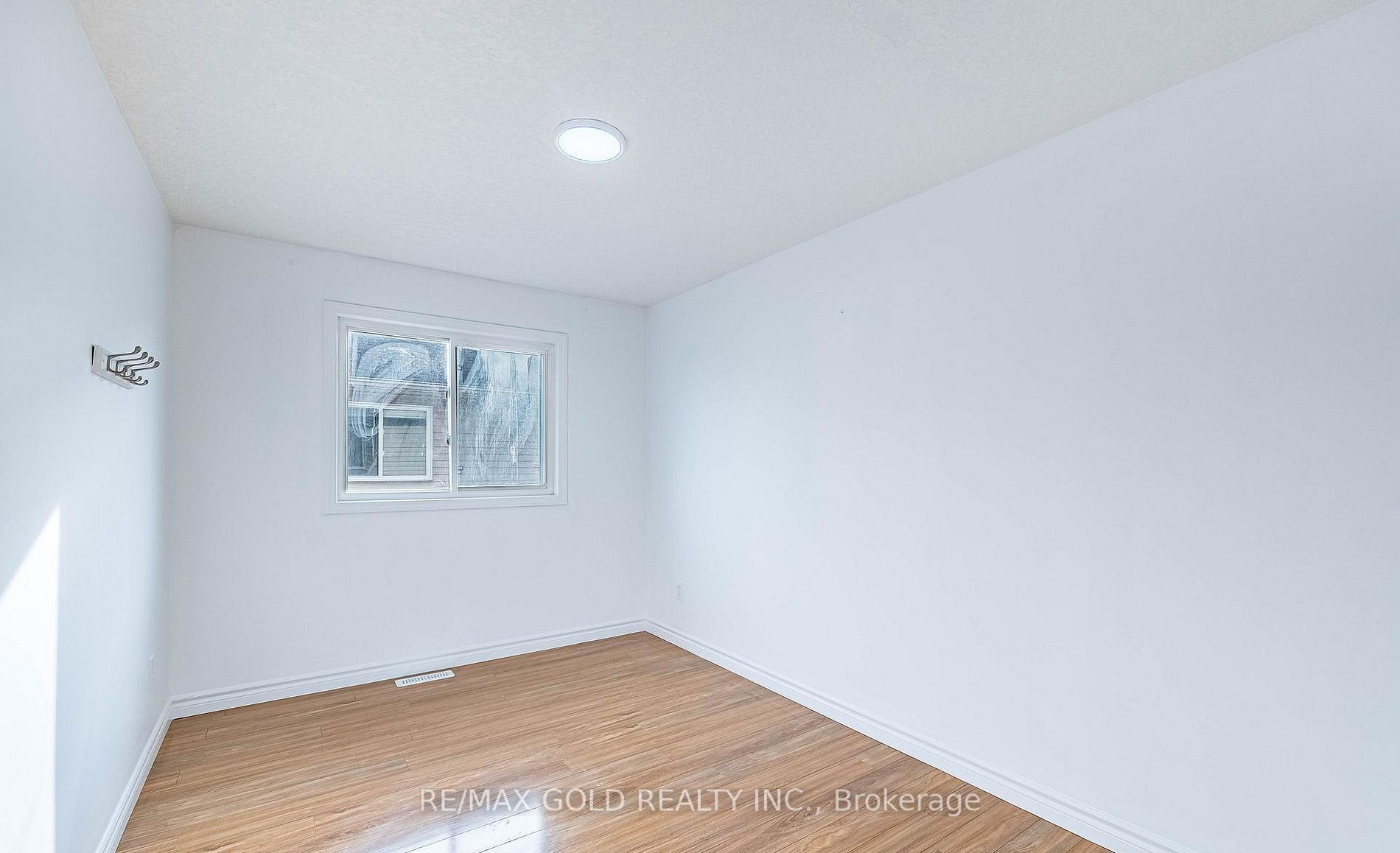 50 Howe Drive 5a Property Photo 19