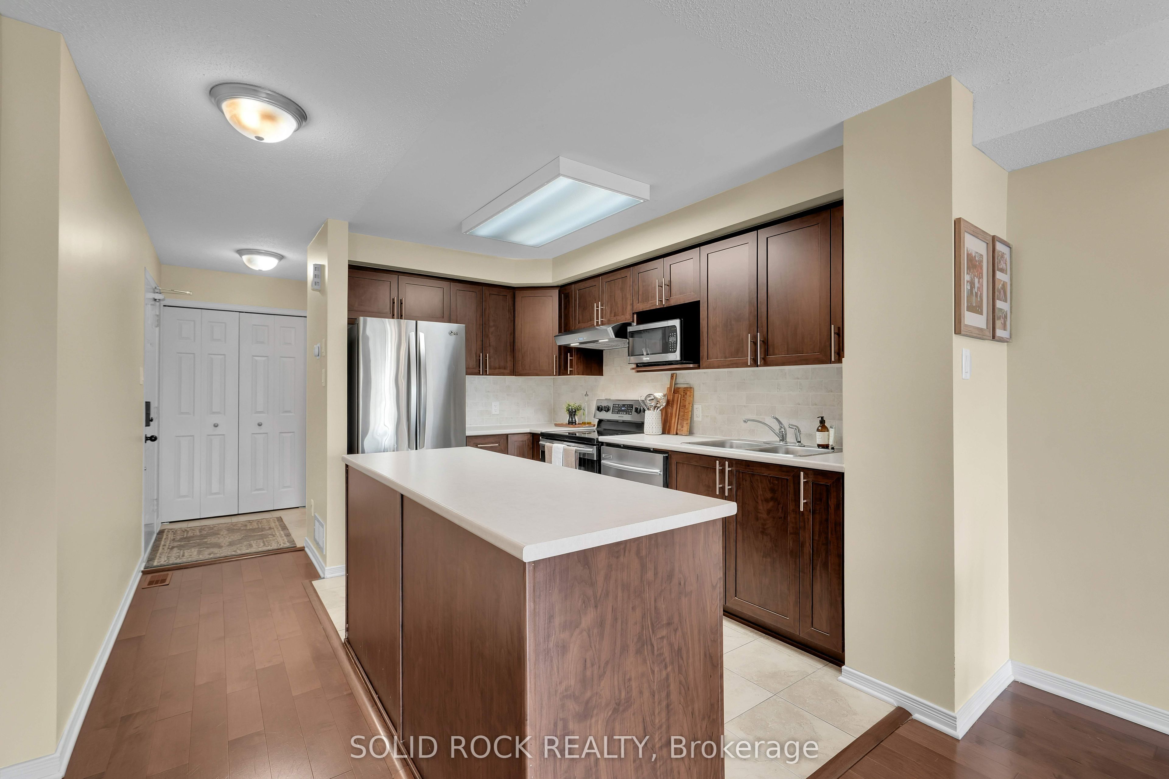 645 Reardon Private Property Photo 8