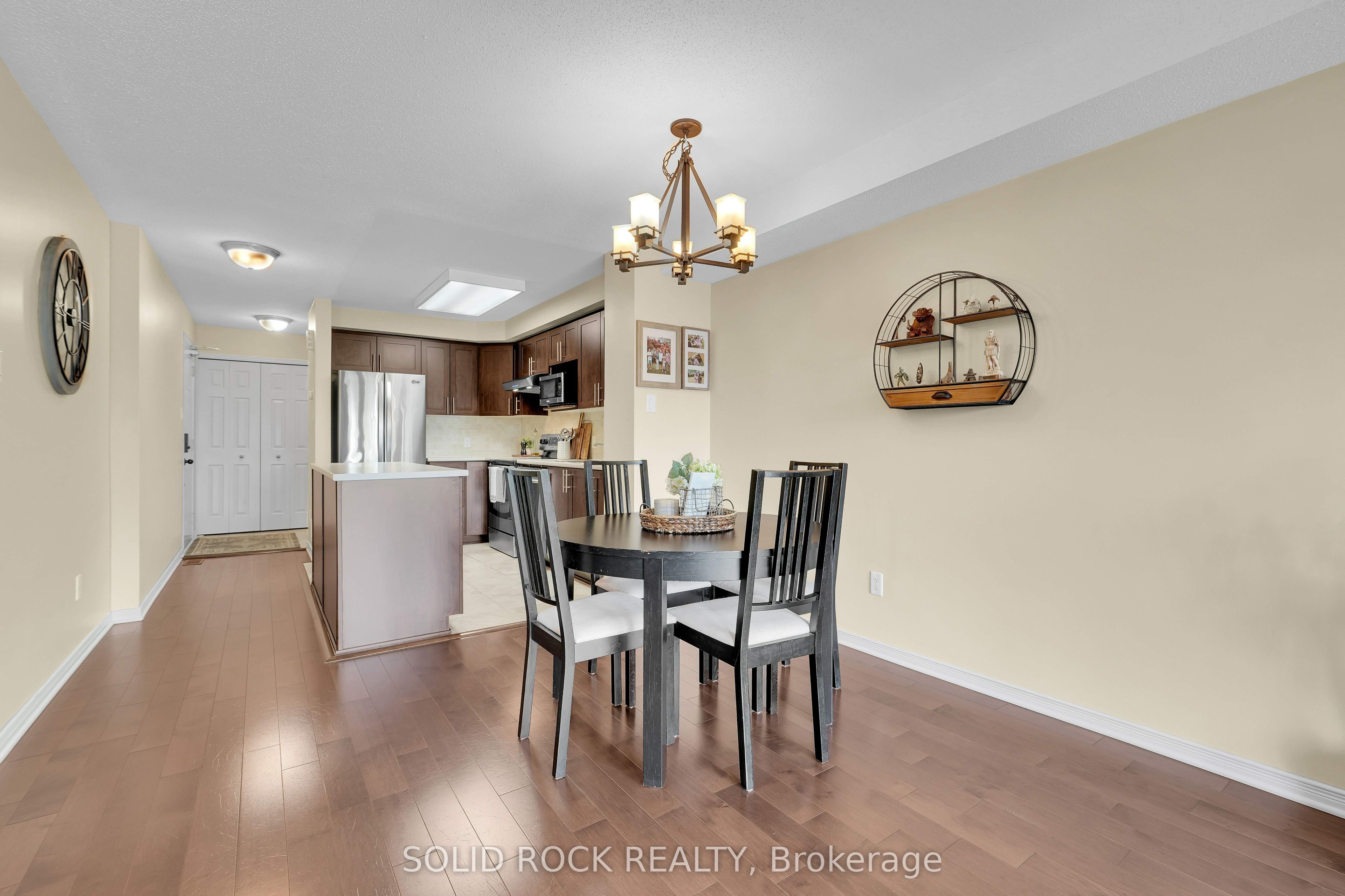 645 Reardon Private Property Photo 14