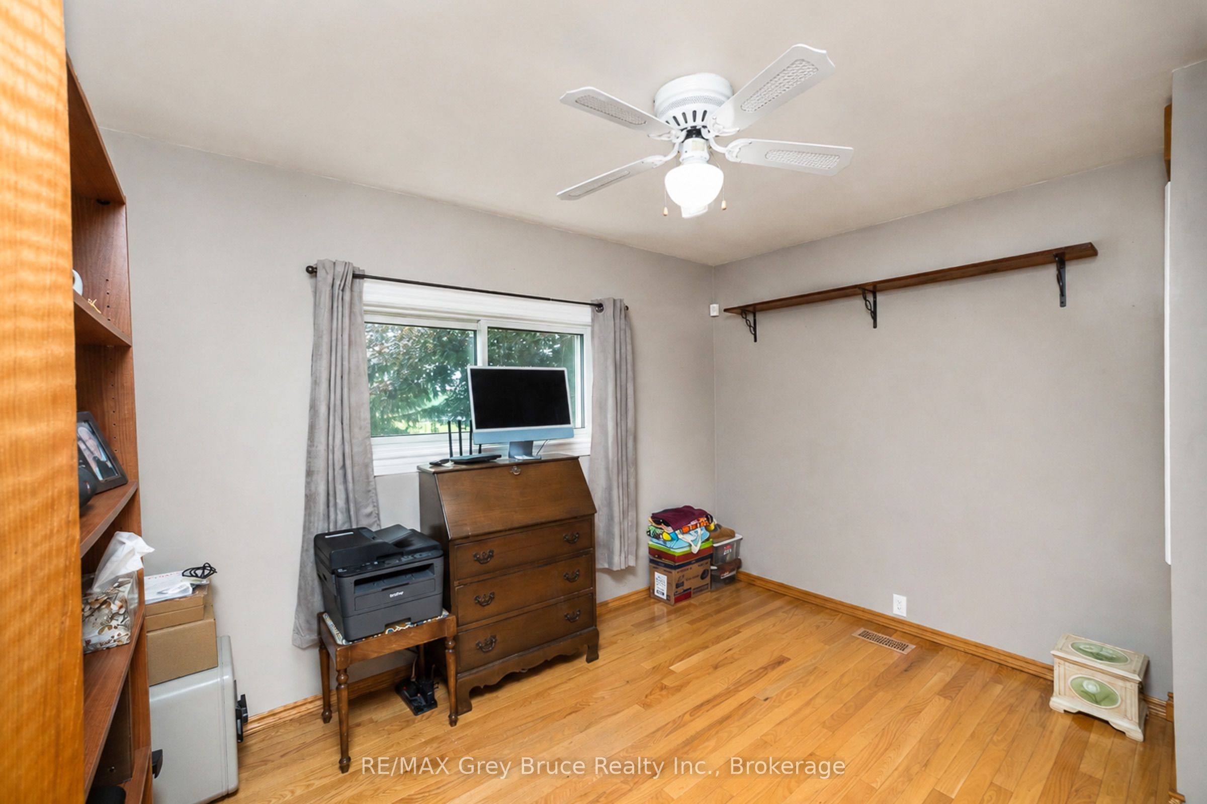 21571 Grey Rd 16 Road E Property Photo 14