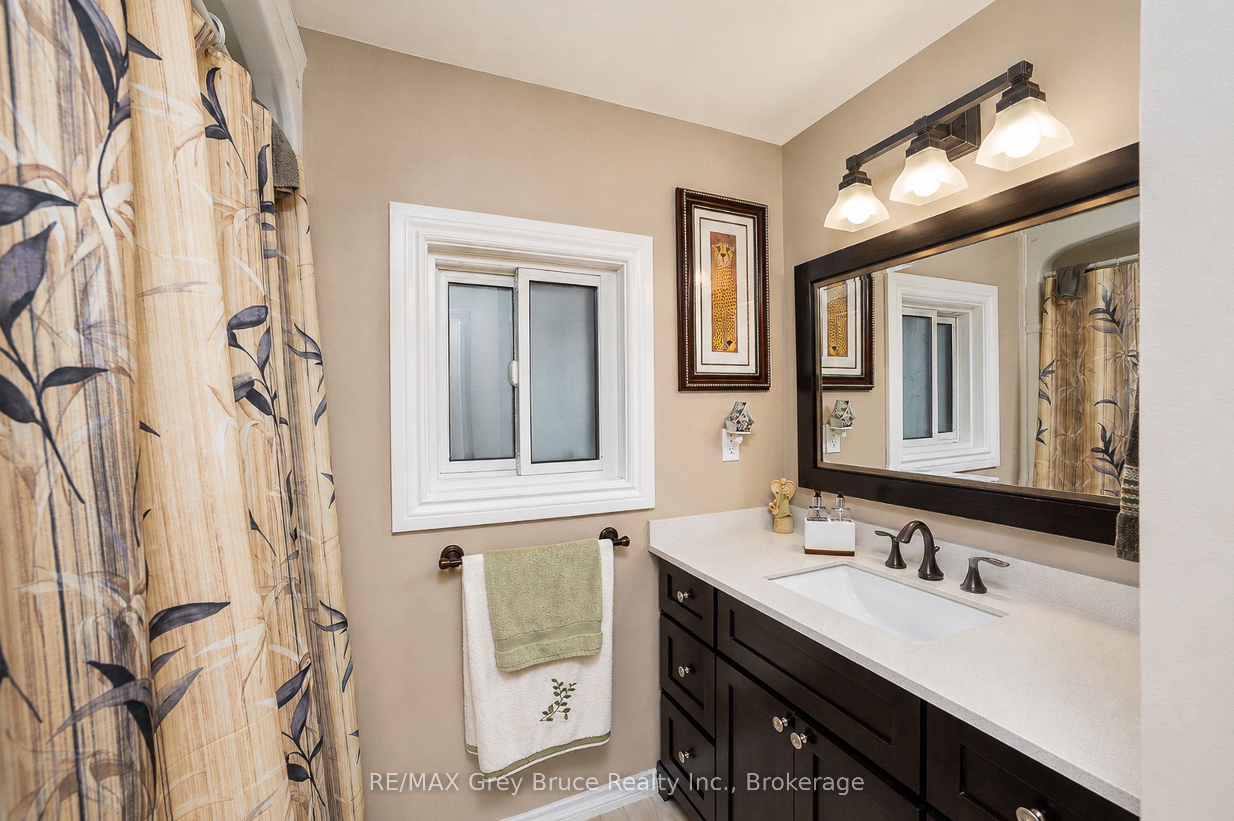 21571 Grey Rd 16 Road E Property Photo 16