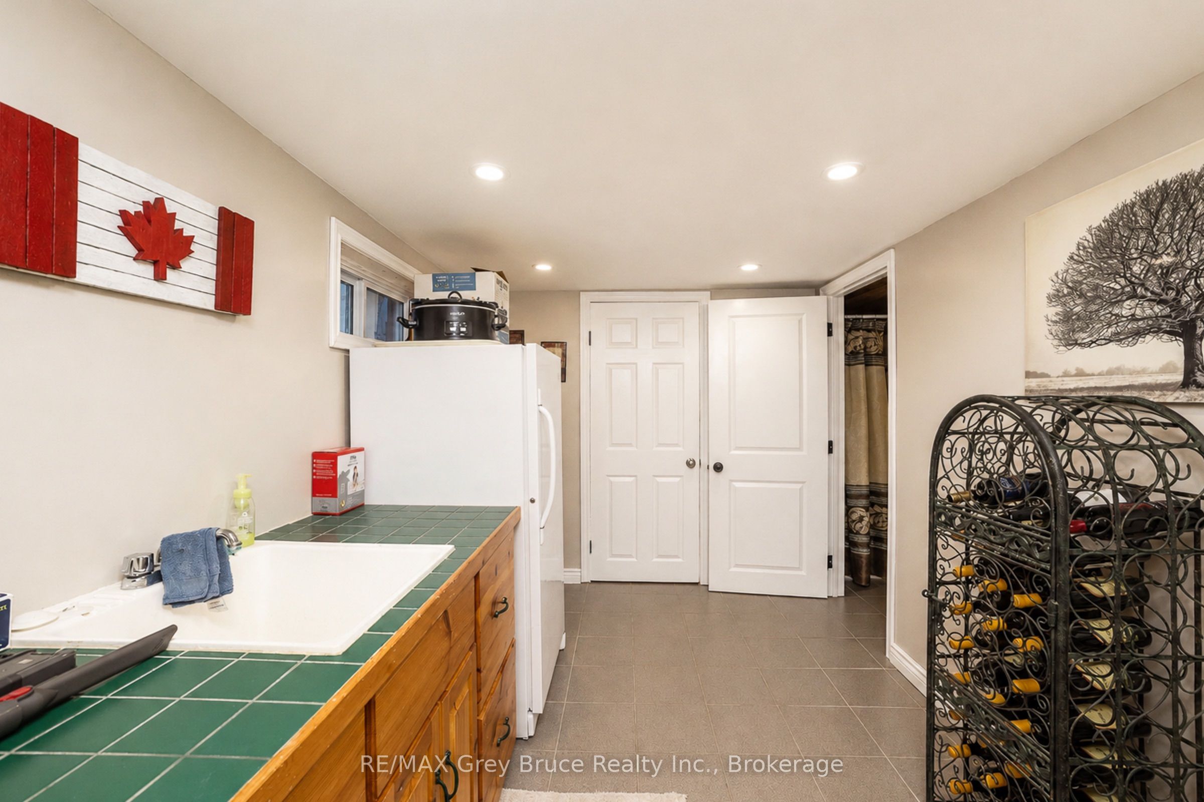 21571 Grey Rd 16 Road E Property Photo 21