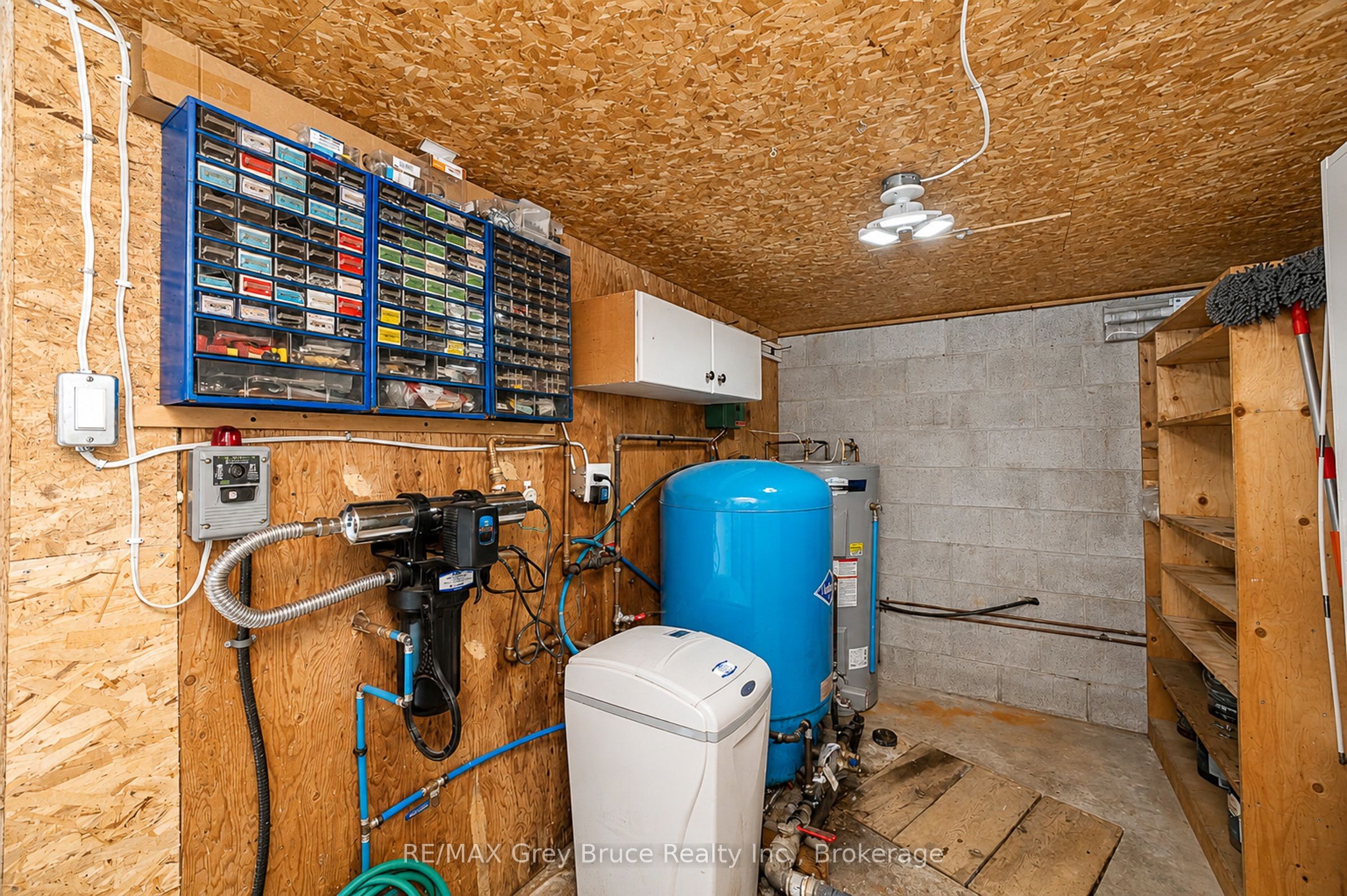 21571 Grey Rd 16 Road E Property Photo 33