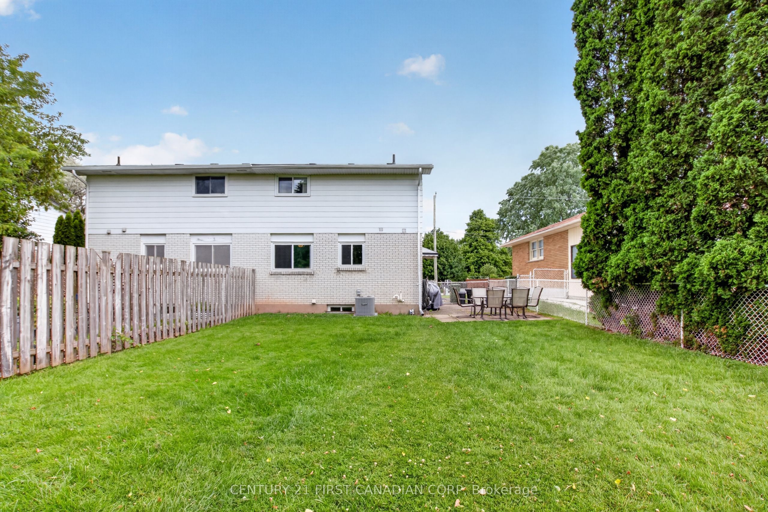44 Hammond Street Property Photo 33