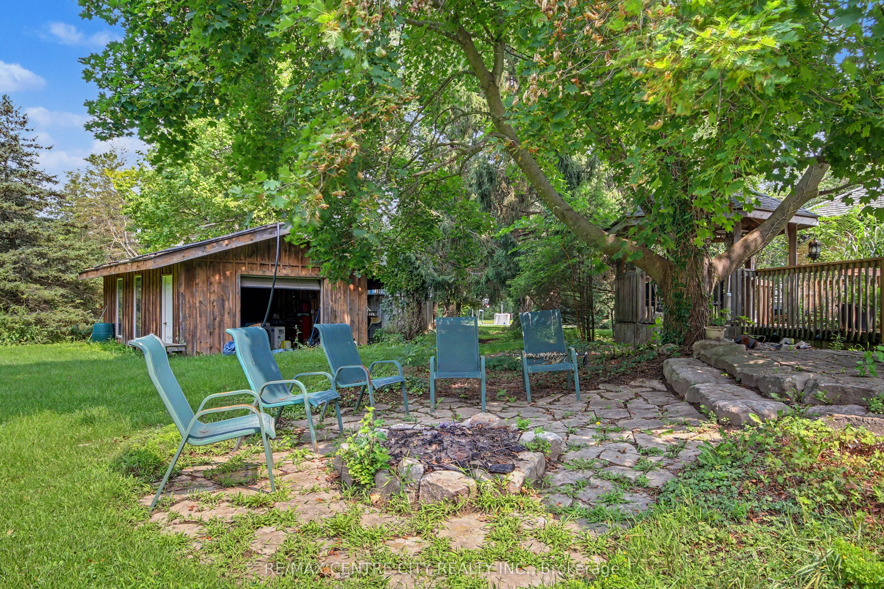 10308 Greenpark Drive Property Photo 25