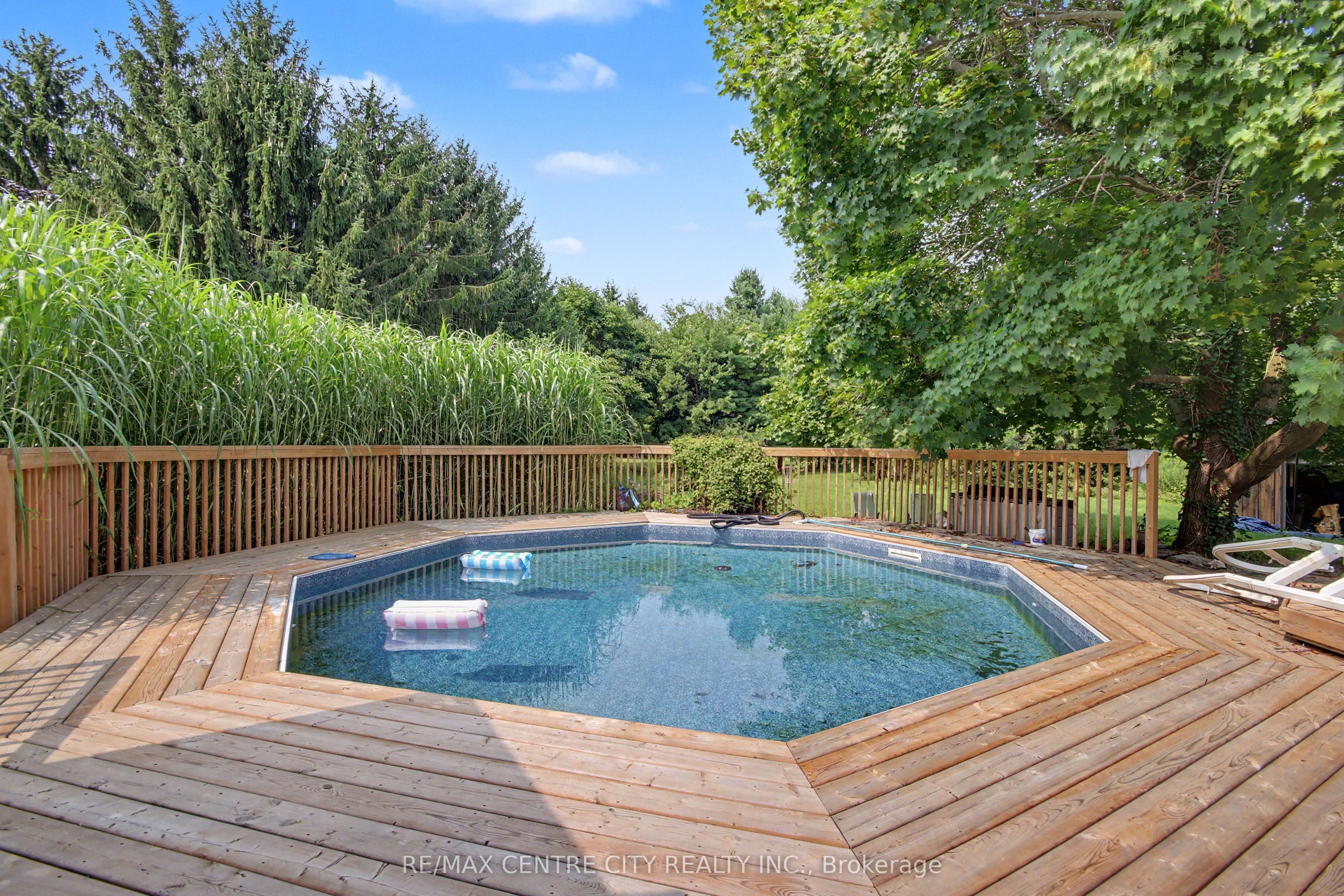 10308 Greenpark Drive Property Photo 29