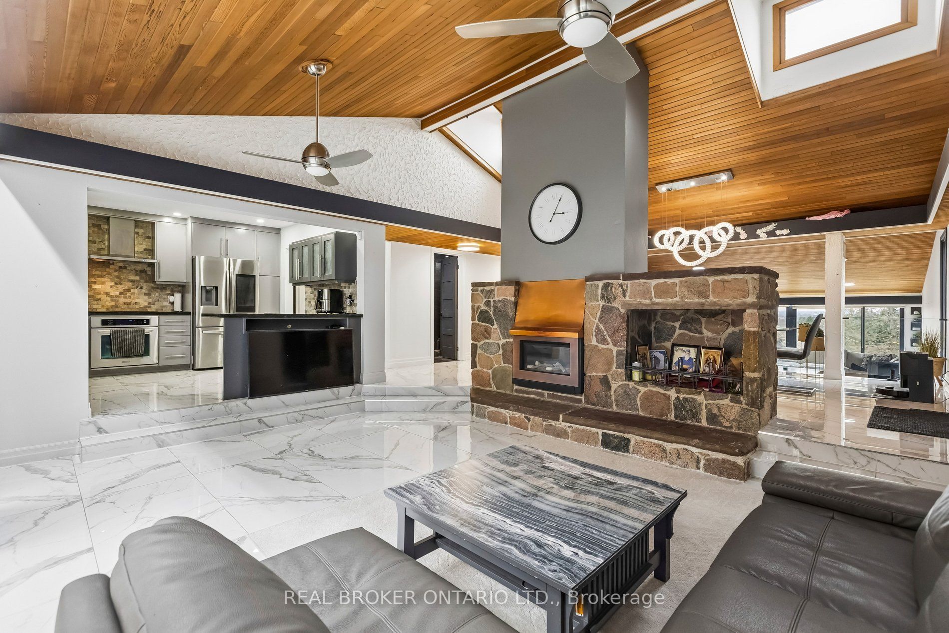 3 Chicopee Terrace Property Photo 16