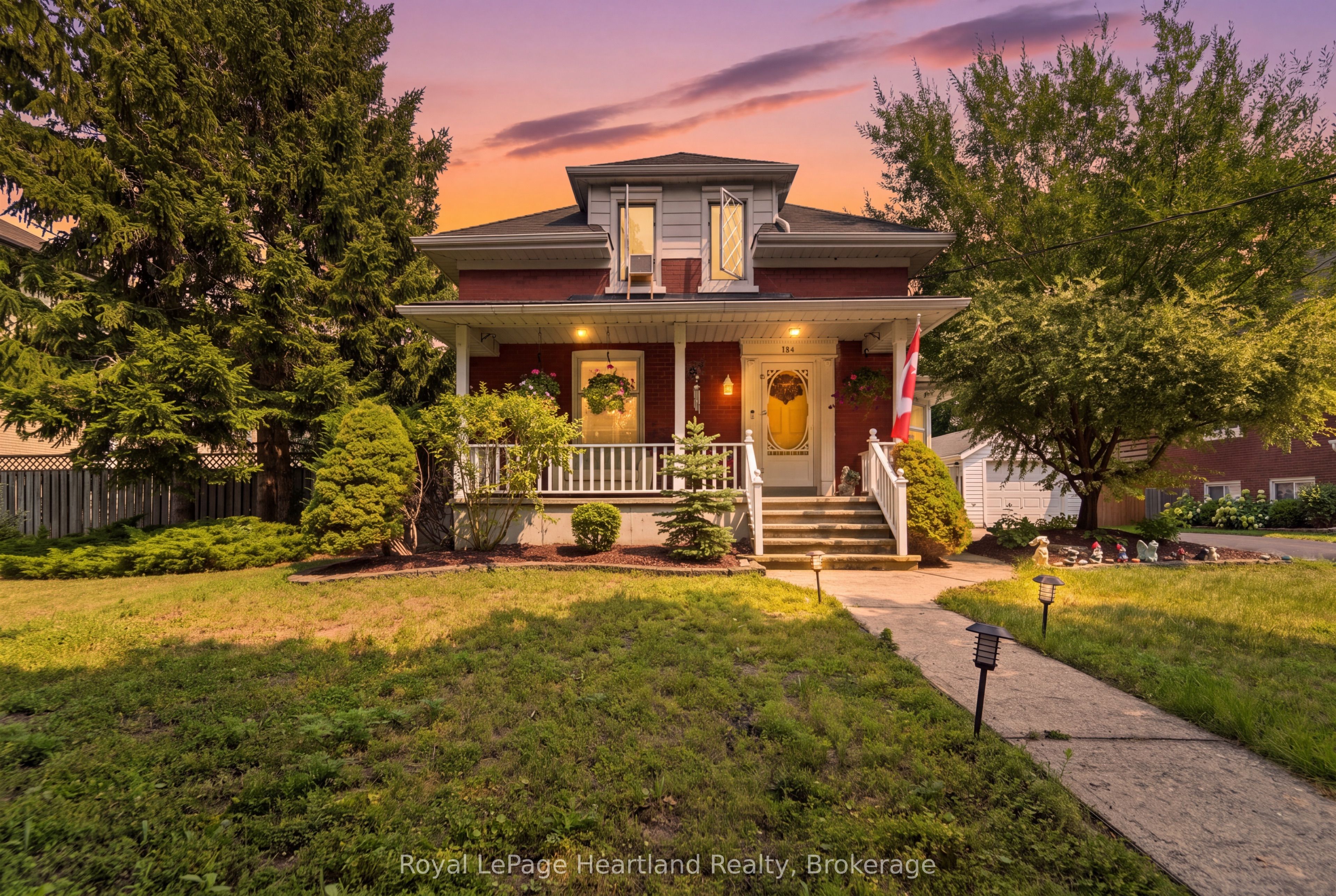 187 Cameron Street Property Photo 45