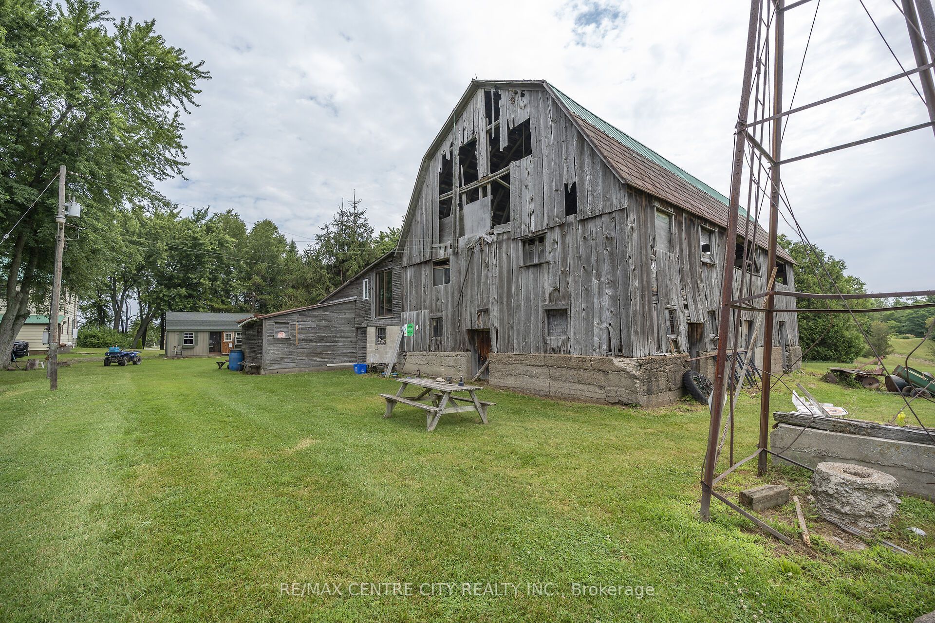 1390 St John's Road Property Photo 34