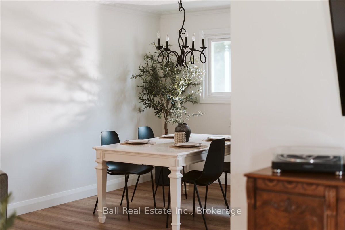 776 Donoghue Crescent Property Photo 10