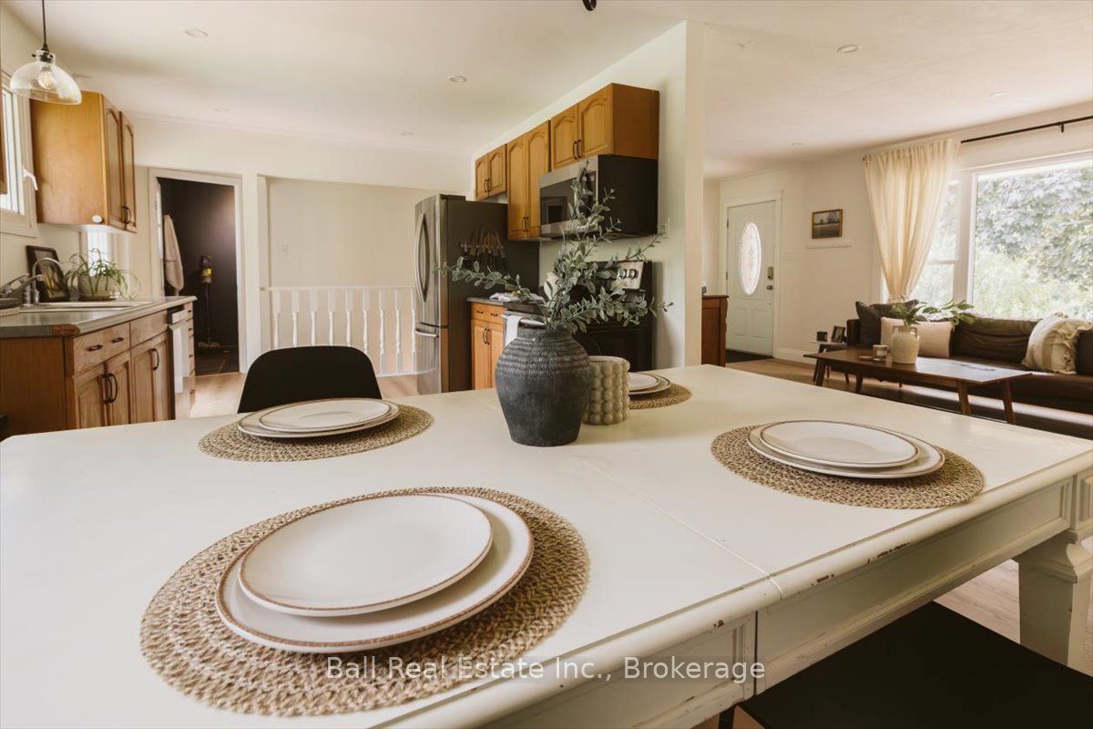 776 Donoghue Crescent Property Photo 11