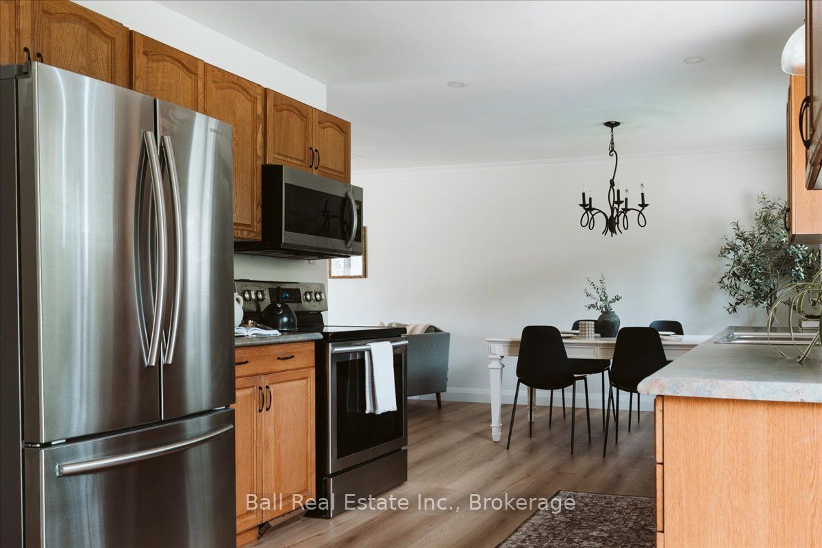 776 Donoghue Crescent Property Photo 14