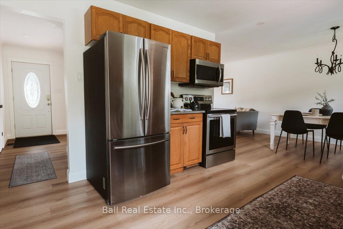 776 Donoghue Crescent Property Photo 15