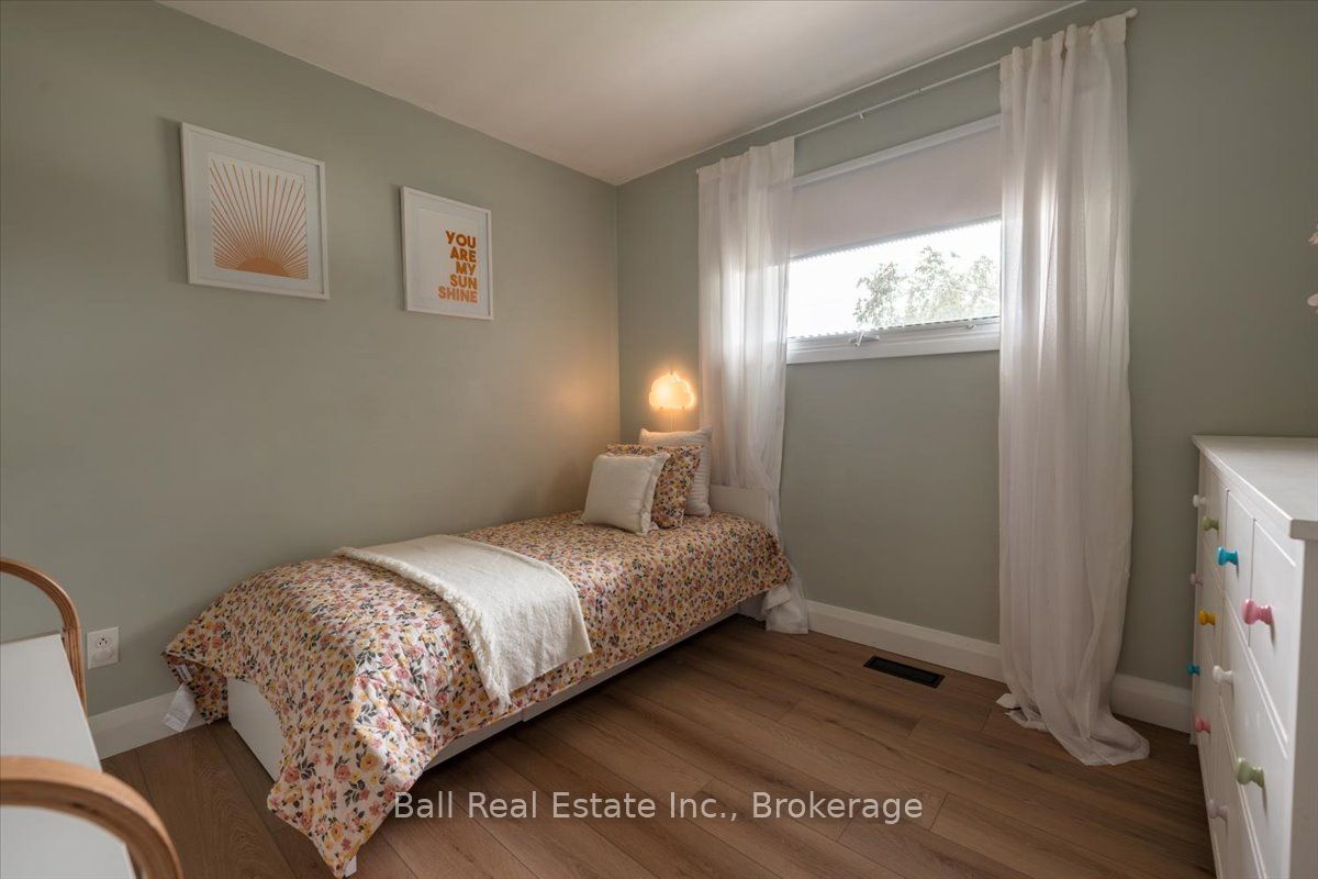 776 Donoghue Crescent Property Photo 20