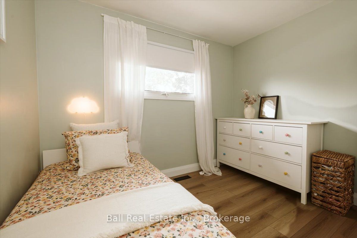 776 Donoghue Crescent Property Photo 21