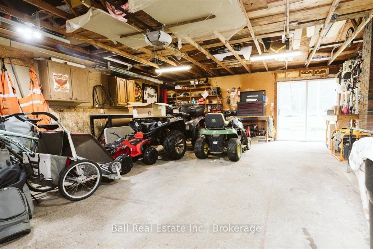 776 Donoghue Crescent Property Photo 37