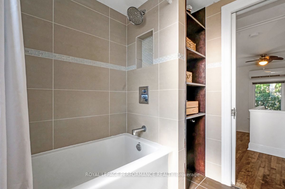 13 Wolff Street Property Photo 28