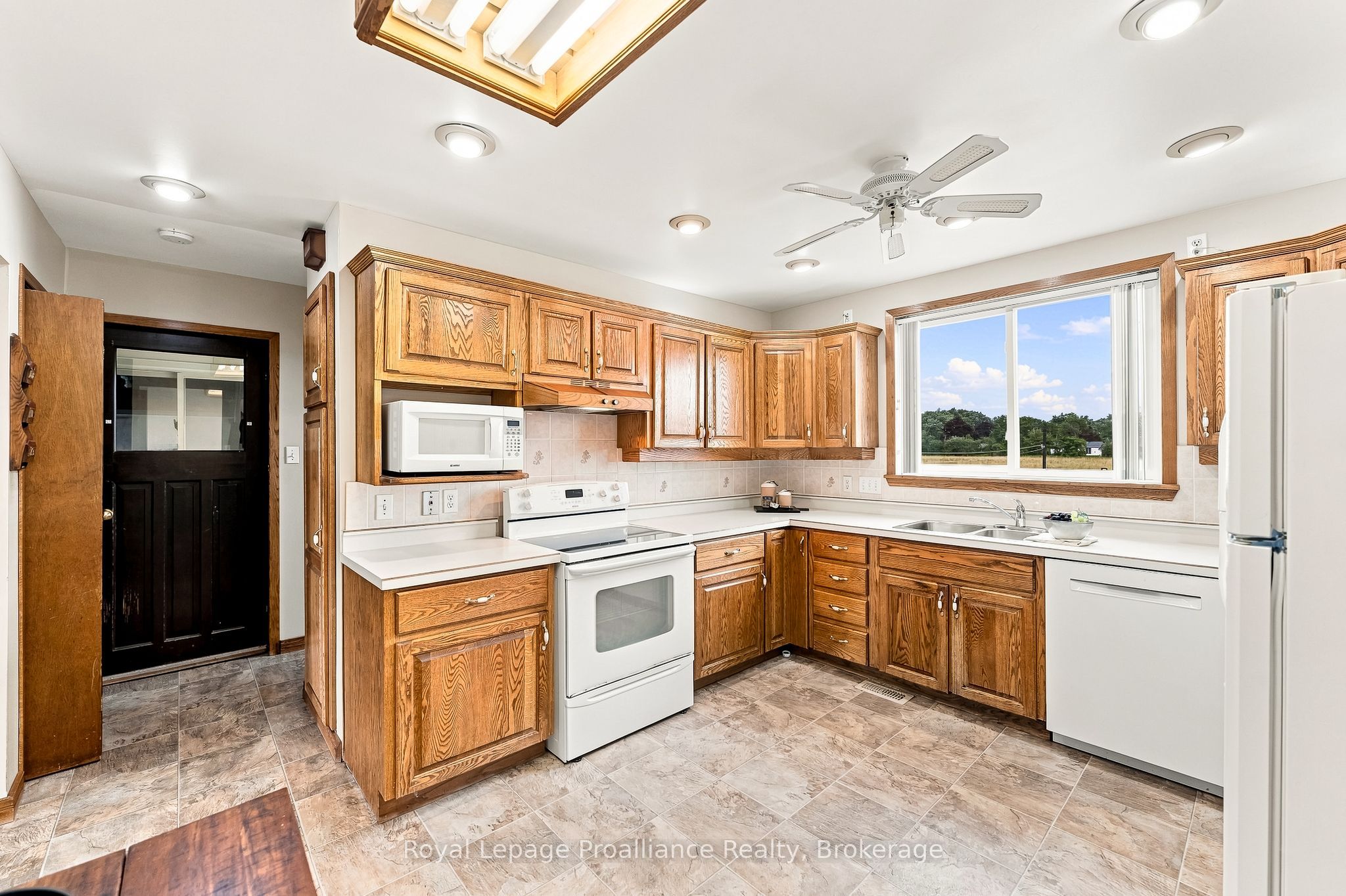 499 Mcmaster Road Property Photo 18