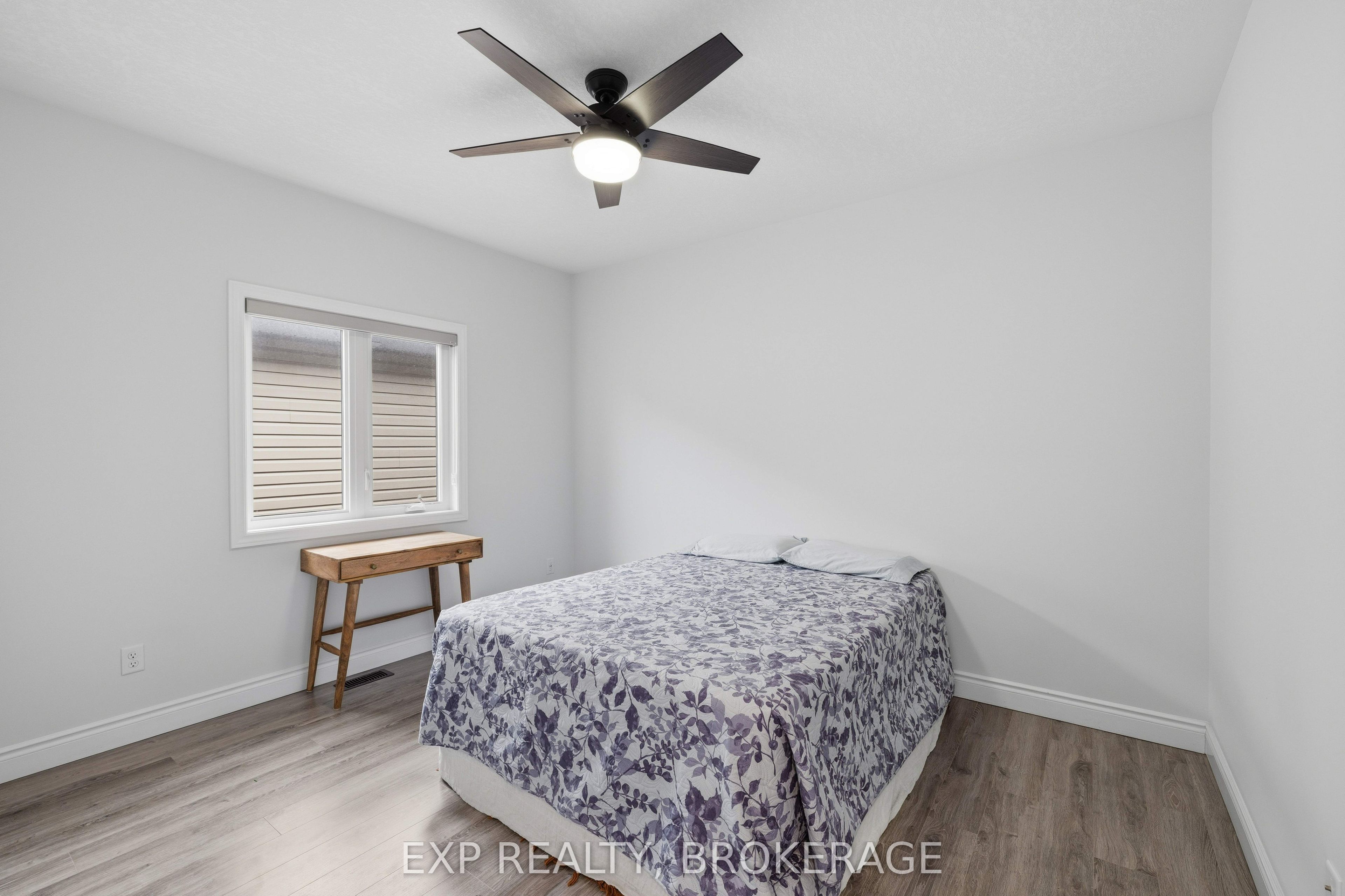 502 Beth Crescent Property Photo 32