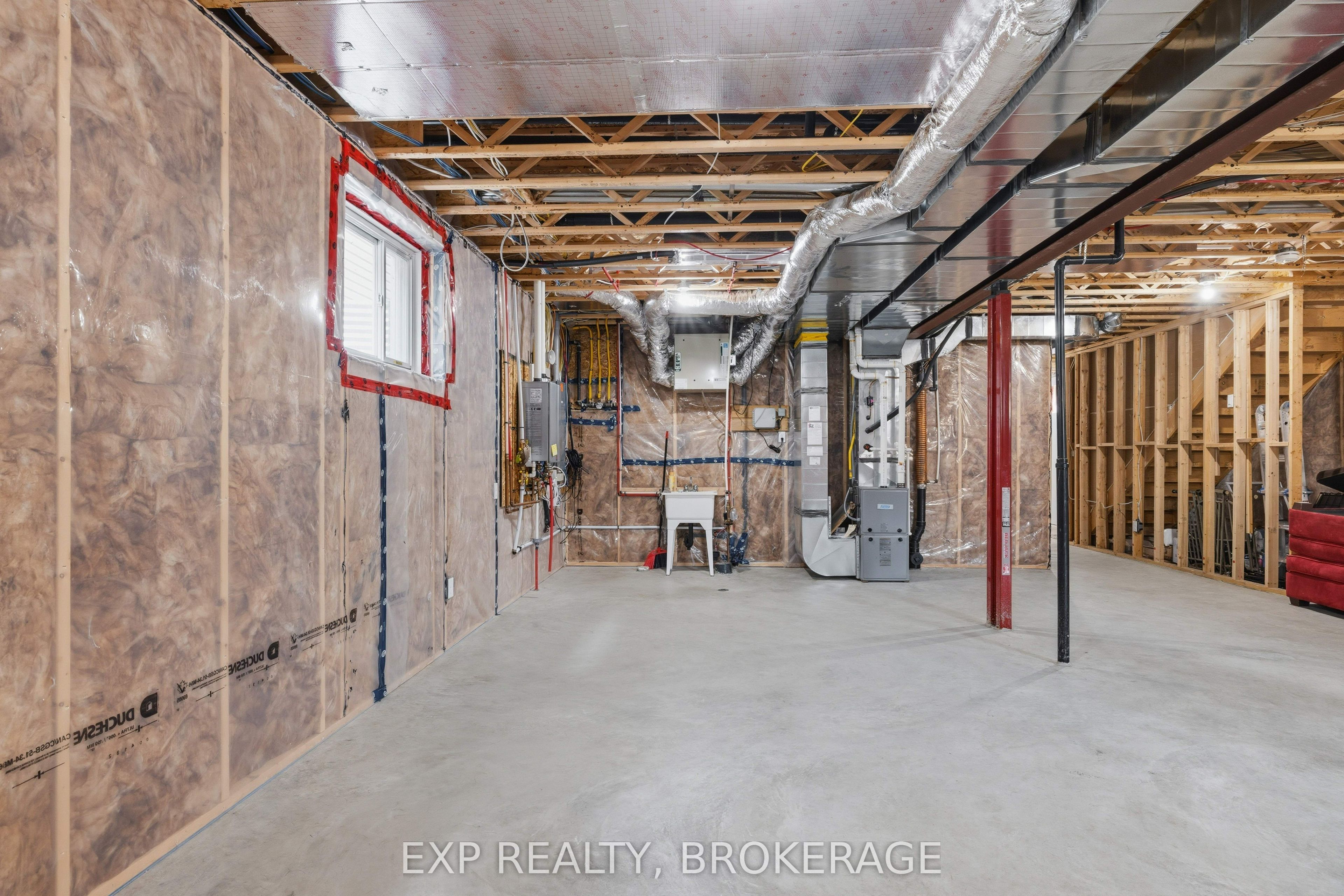 502 Beth Crescent Property Photo 40
