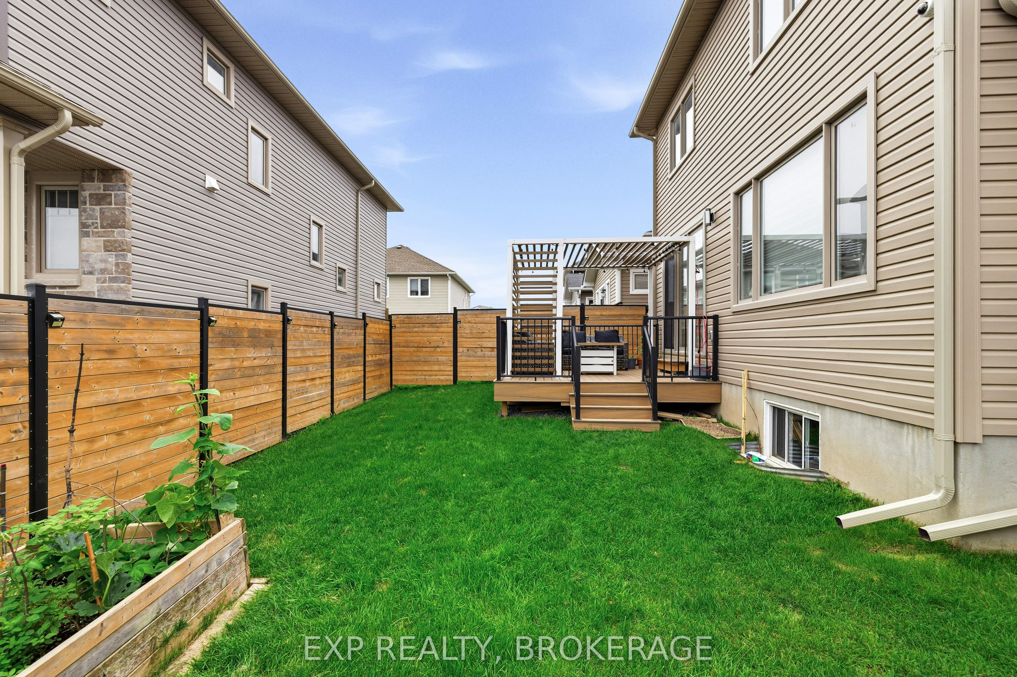 502 Beth Crescent Property Photo 41
