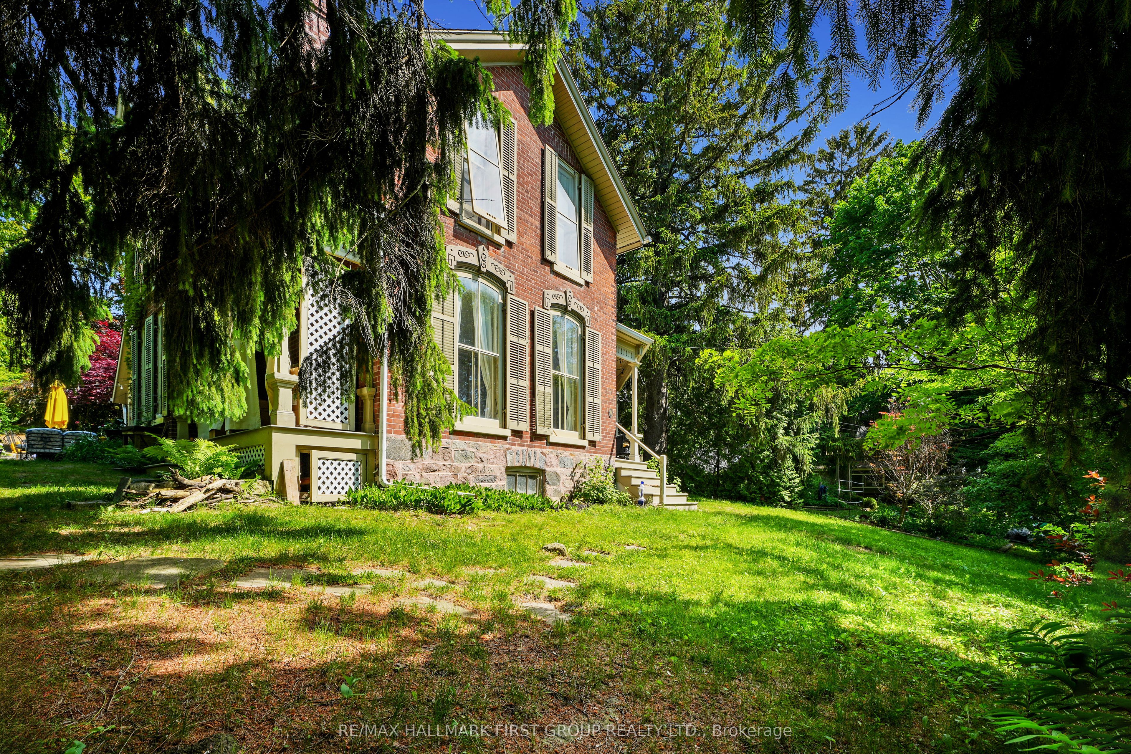 30 Bruton Street Property Photo 38