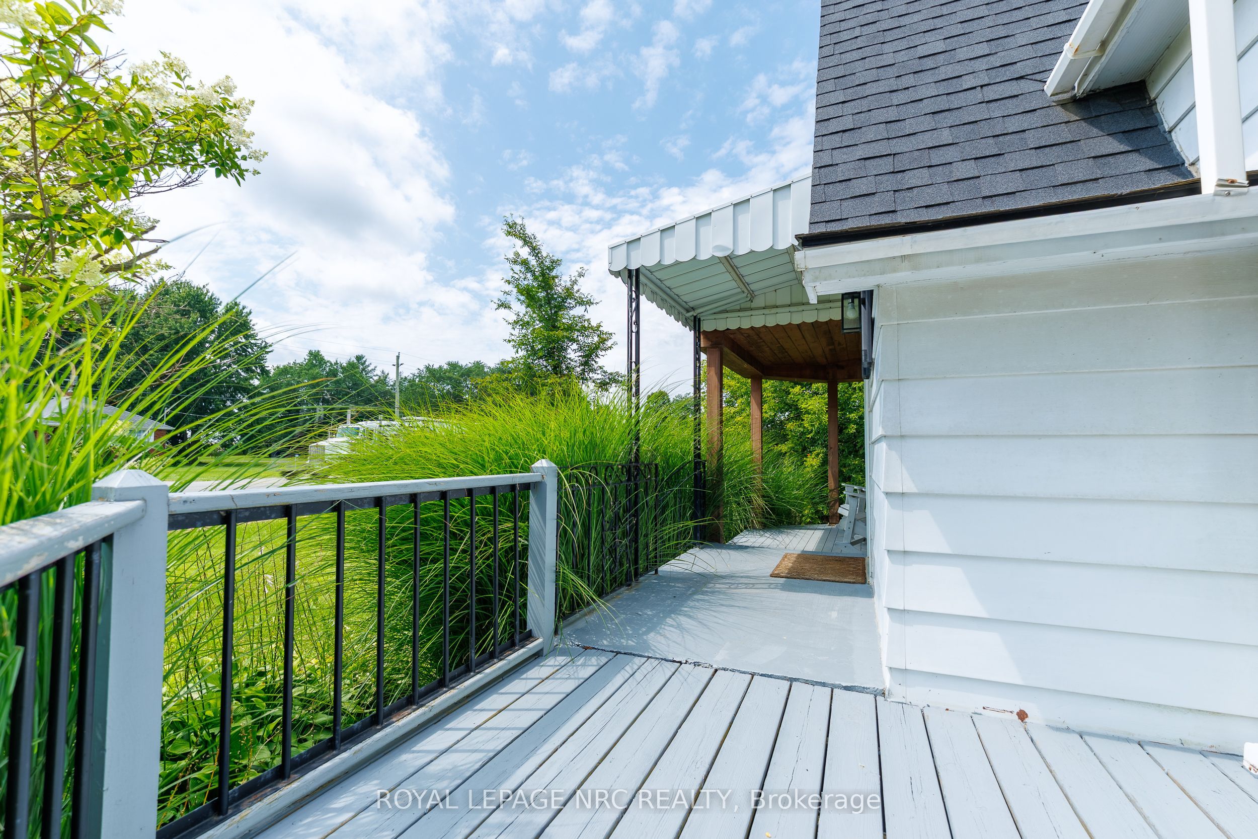 42846 3 Highway Property Photo 3