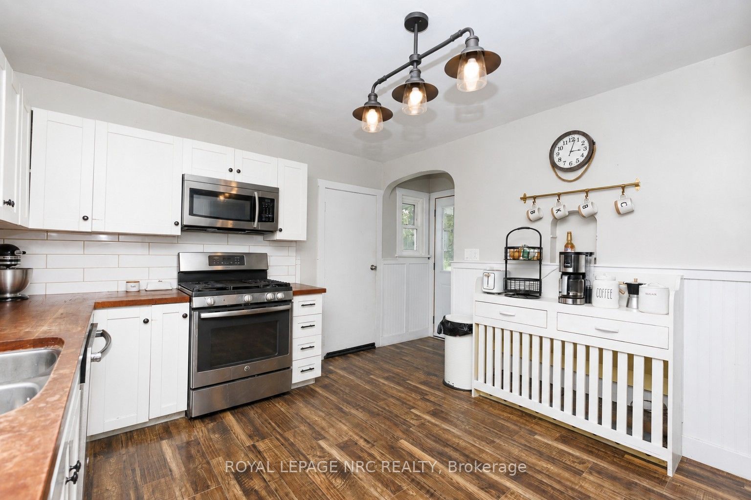 42846 3 Highway Property Photo 16