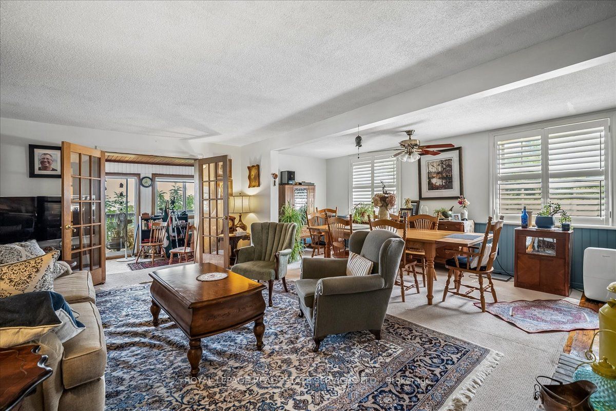 2 14th Street Property Photo 13