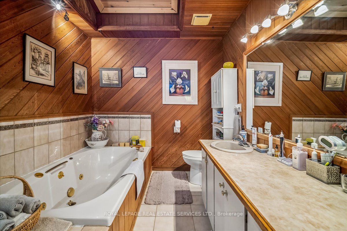2 14th Street Property Photo 19