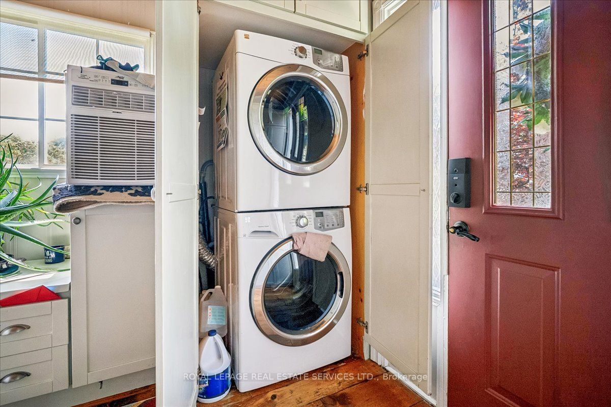 2 14th Street Property Photo 24