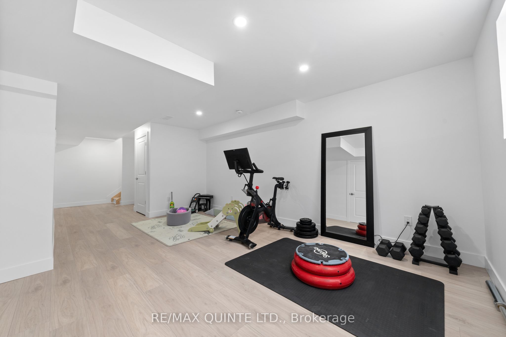 36 Campbell Crescent Property Photo 25